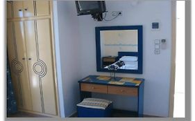 Christos Makrinos Rooms
